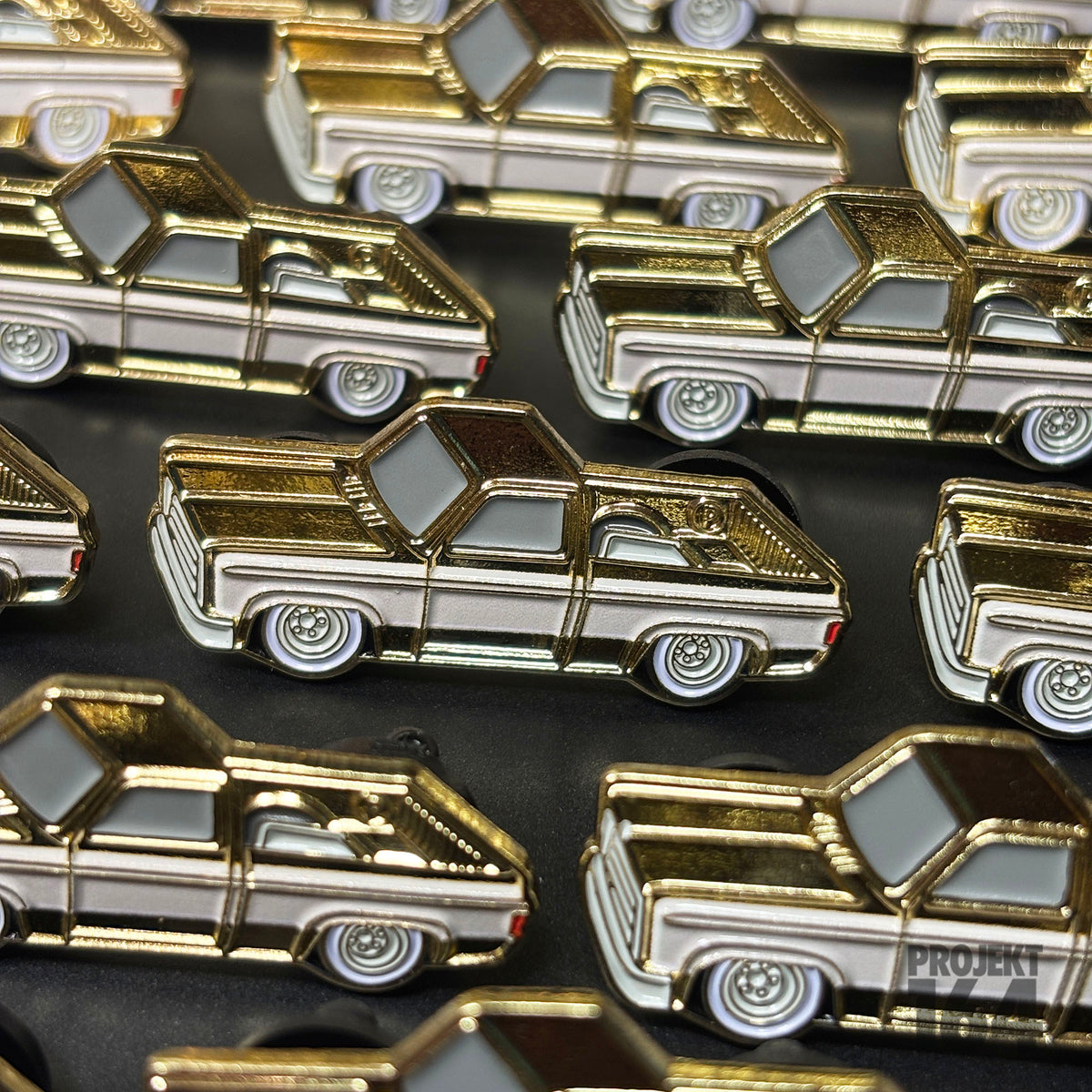 Since 2023 Projekt 164 - Truck Pin - Gold